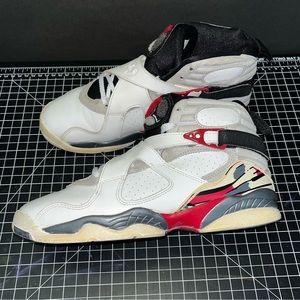 Nike Air Jordan 8 Retro Bugs Bunny Size 7Y 305368-103 Basketball Sneakers